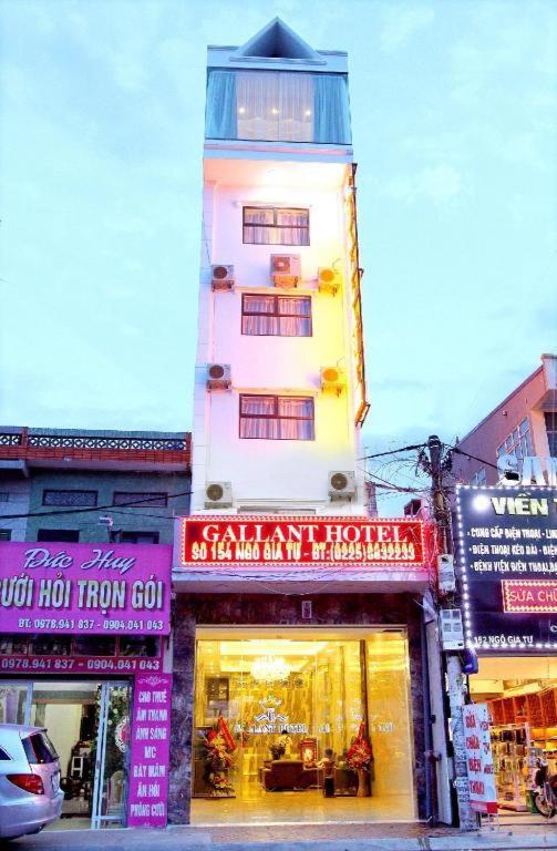 Gallant Hotel - 154 Ngo Gia Tu Hai Phong Dış mekan fotoğraf